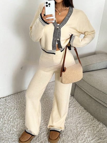 Haut femme à col en V et pantalon